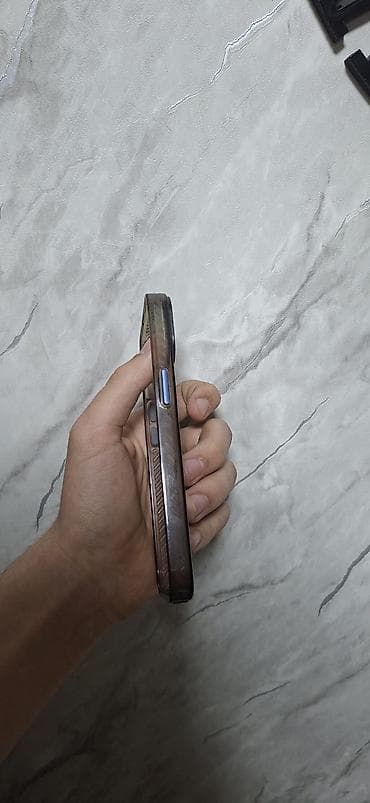 note 11 kabro: Məhsul: Karbon teksturalı qoruyucu telefon qabı - Model uyğunluğu — 3