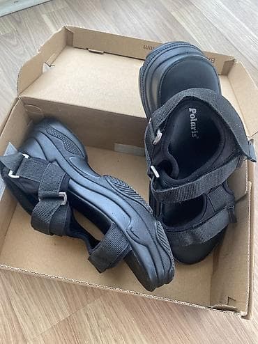 rekert sepleri: Qara rəngli unisex sandallar - Model: Polaris yazısı görünür - Rəng — 2