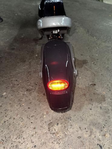 velosiped matoru satisi: Elektrik skuter – kompakt, şəhər üçün ideal. Xüsusiyyətlər: - — 4