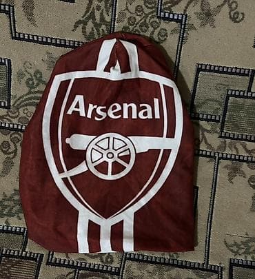 Futbol klublarının papaqları Arsenal ❤️🤍 | Milan ❤️🖤 | Real Madrid 🤍🩶 lalafo.az -da Futbol klublarının papaqları Arsenal ❤️🤍 | Milan ❤️🖤 | Real Madrid 🤍🩶