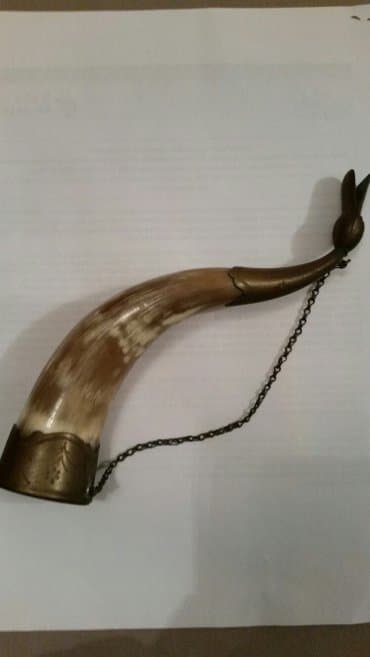 декоративные головы животных на стену: Винтажный рог — натуральный, с декоративной отделкой Стильный — 1