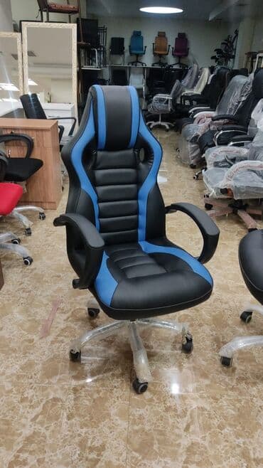 детский компьютерный стул, кресло: Новый, С колесиками, Рукояти не регулируются, Кожа — 2