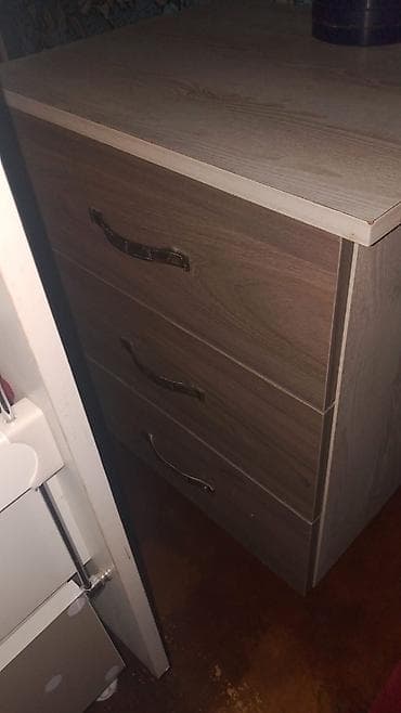 mebel 2 ci el: Şekilde gorduyunuz kimidir.Qiymet sondur — 3
