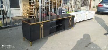 Dolablar: Yeni, Düz TV altlığı, Polkalı, Laminat, Belarusiya — 4