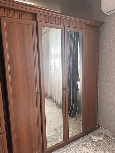 İşlənmiş, 4 qapılı, Güzgülü, Qəhvəyi, Taxta, Açılan, Düz dolab