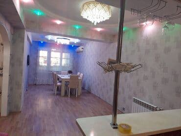 bakıxanovda ev: Razində Akkord binaları yaşayış sahəsi 83 k/m sahəsi olan 2 otaqlı — 1