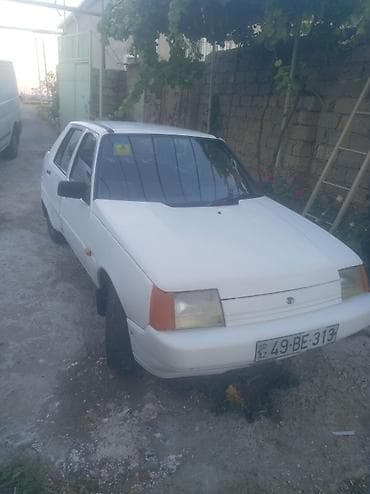 Avtomobil satışı: ZAZ 1103 Slavuta: 1.3 l | 2010 il 178000 km Sedan — 5