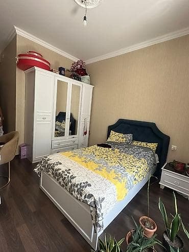 mida satış: 4 otaqlı, Yeni tikili, 100 kv. m — 9