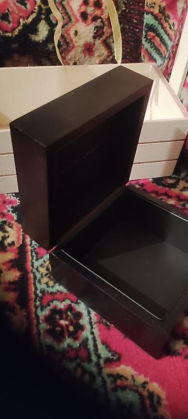 oyuncaq telefon: Səbət - taxtadan 10 man qara taxtadan qutu -10 man. onlarıda — 2