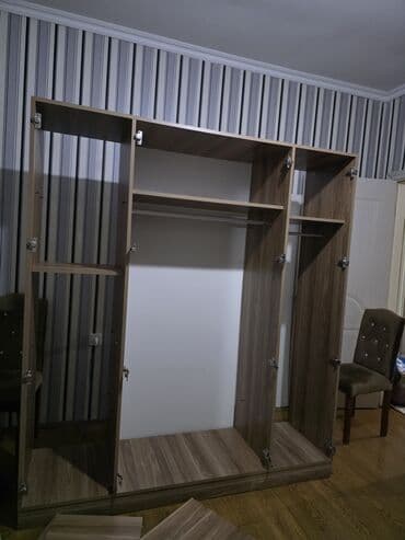 Məişət məhsulları: Açılan, 2 qapılı Düz dolab, Qarderob, paltar dolabı — 2