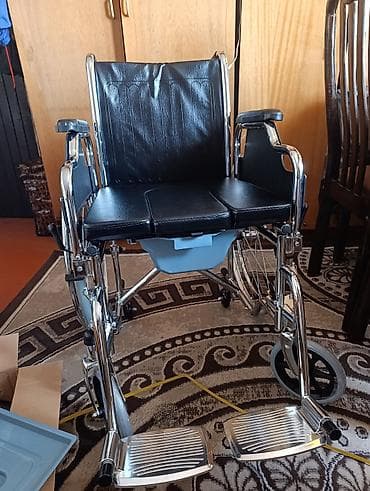 matorlu araba: Tualet funksiyalı əlil arabası (Commode Wheelchair). Pasiyentlərin — 7