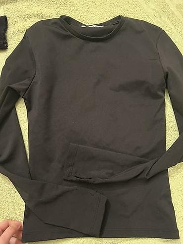 Dəstlər, kostyumlar: Uzunqol qara köynək - Model: sadə, dairəvi yaxalı - Rəng: mat qara - — 1