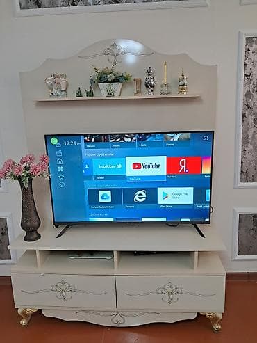 Orion Smart TV və klassik stildə TV stendi - Ekran: Orion smart