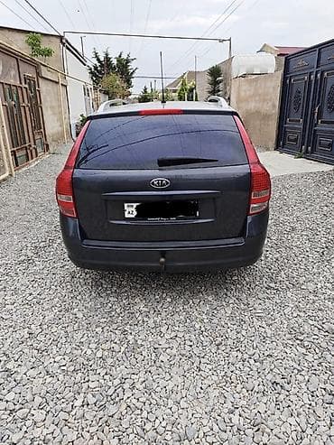 kia magentis: Kia Ceed: 1.4 l | 2010 il Universal — 2