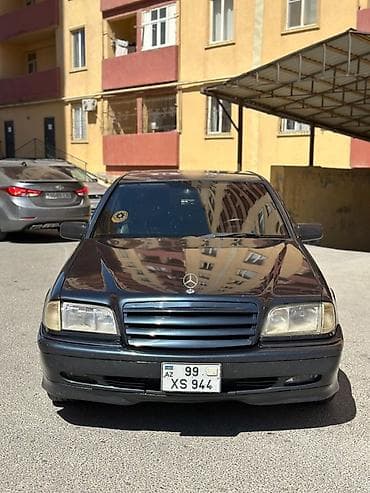 продается авто: Mercedes-Benz C-Class: 2 л | 1999 г. Седан — 6
