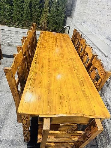 İşlənmiş, Dördbucaq masa, 12 stul