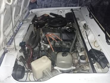 ceşka disk: VAZ 2107 sedan - Kuzov: ağ rəng, 4 qapı, klassik “07” dizaynı, xrom — 5