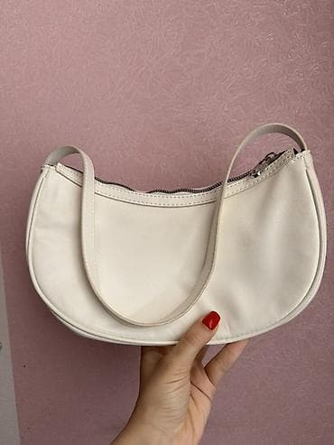 Çantalar: Çiyin çantası, Pull & Bear — 1