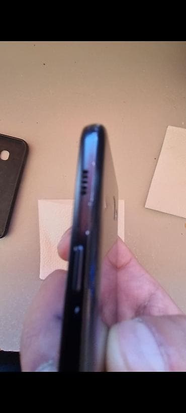 samsung galaxy note 11 pro: Samsung Galaxy A3 2017, 16 GB, rəng - Qara, İki sim kartlı — 4