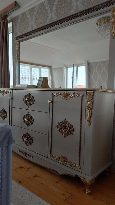Komodlar: Təcili münasib qiymətə Kamod satılır,150 azn baha alınıb ev boşaldılır — 3
