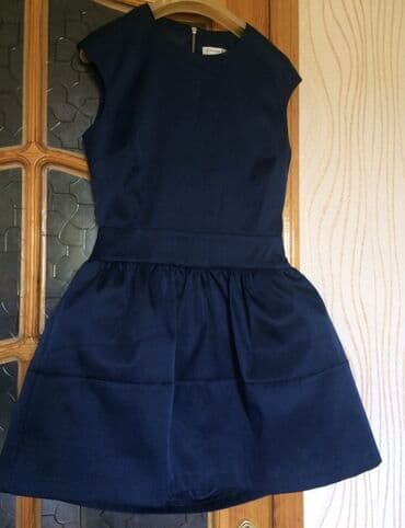 ikinci el don: FENDİ,42 ölcü,az geyinilib,material pambıq,marlyovka,düymeli,ön teref — 18