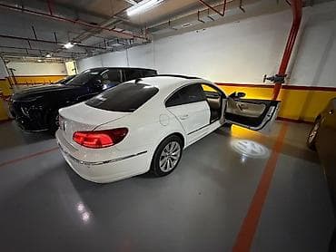 mersedes s class: Volkswagen Passat CC – ağ rəngli, fastback kuzovlu 4 qapılı kupe — 7