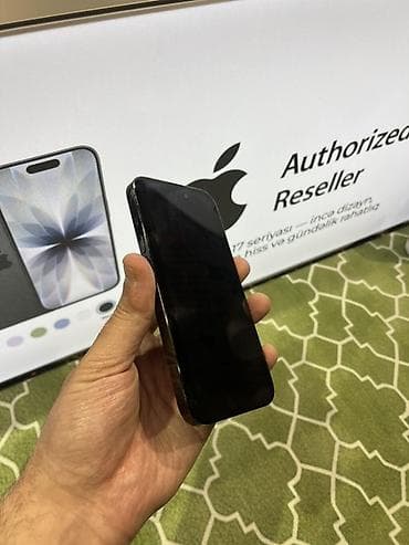 iphone 13 pro ekranı: IPhone 14 Pro, 256 GB, Black Titanium — 2