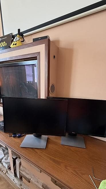 Мониторы: 2 ədəd Dell 27″ monitor — adaptersiz İki ədəd eyni model Dell monitor — 2