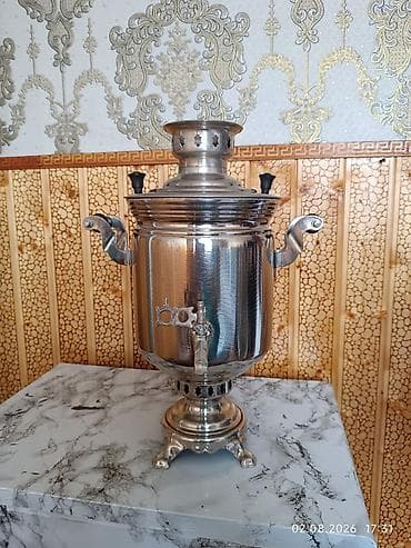 samovar satışı: 5 .litir yarim qədimi od samavari.vəziyəti.ela az işlənmişsuper — 5