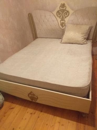 2 təknəfərlik çarpayı, Dolab