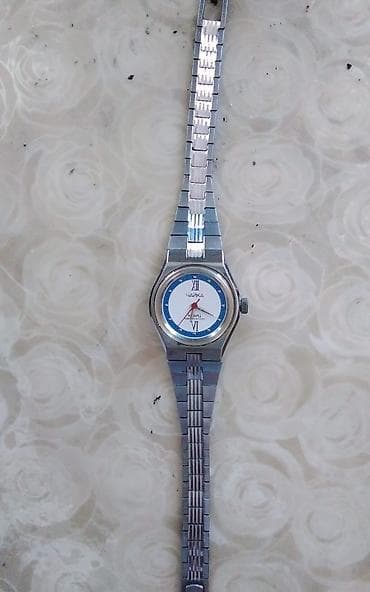 Qol saatı, Chayka, rəng - Gümüşü