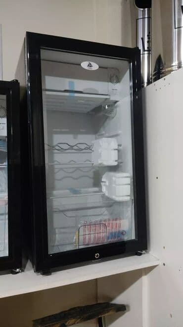 soyuducu mağaza: Yeni Bar Soyuducu Satılır, rəng - Qara, Dolab içi — 3