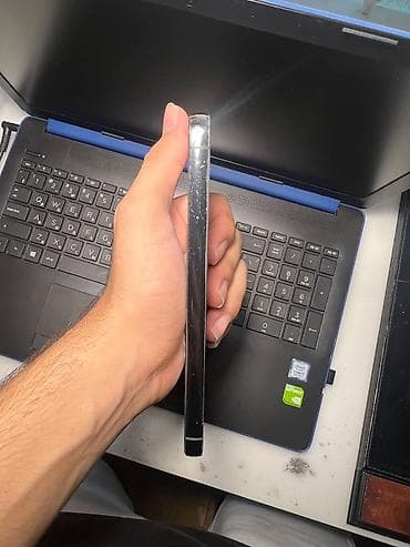 Samsung Galaxy S23, rəng - Yaşıl — 3