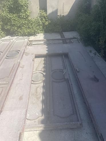 Qapılar və aksessuarlar: Salam satıllr 450 azn adım müşviqdi stenkası qalındı demirin qalınlığı — 2