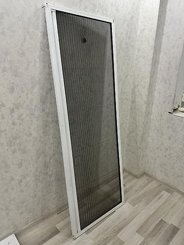 Plastik qapı ağcaqanad toru ilə birlikdə, birgözlü pğncərə və pəncərə