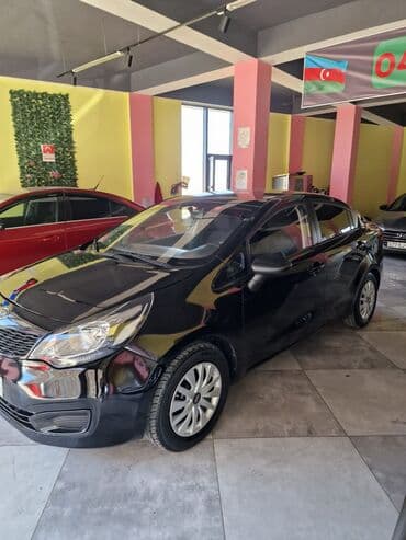 təkər satşı: Kia Rio sedan – qara rəng Kuzov: 4 qapılı sedan Mühərrik: benzin — 3