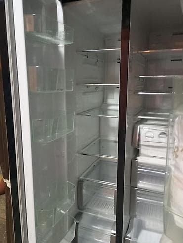 il: İşlənmiş 4 qapılı Samsung Soyuducu Satılır, rəng - Qara, Dispenserli — 4