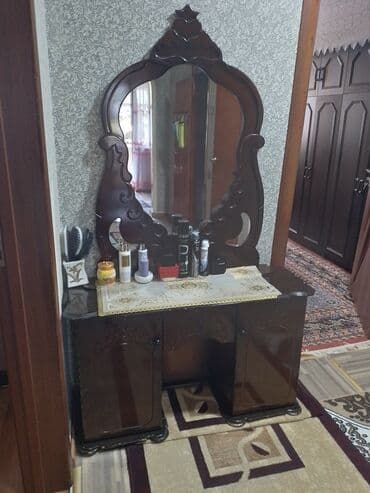 işlənmiş künc divanları: Digər mebel — 1