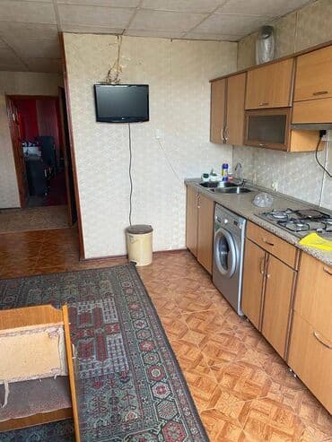 9 ci mikrorayon satilan evler: Bakı, 3 otaqlı, Köhnə tikili, m. Əhmədli, 82 kv. m — 5