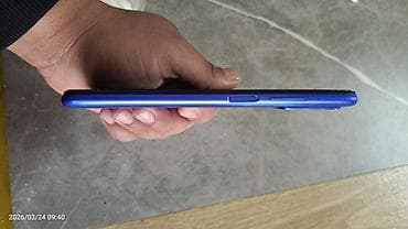 telegonlar: Xiaomi Redmi smartfon Model: M2010J19SG (arxa etiketdə göstərilir) — 4