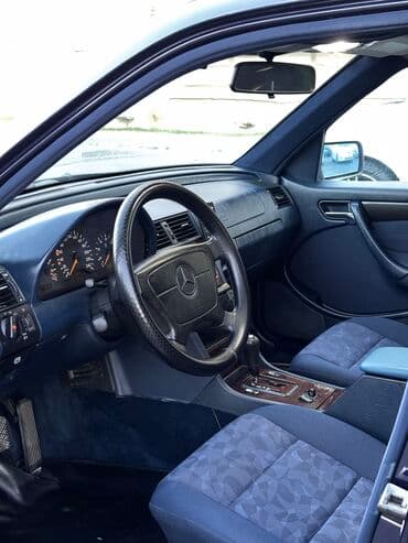 mersedes yan guzgulər: Mercedes-Benz C 180: 1.8 l | 1998 il Sedan — 12