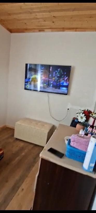 60 kv. m, 2 otaqlı, İnternet, Kombi, Telefon — 2