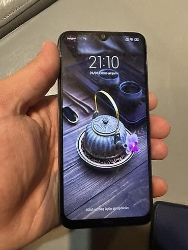 lombard telefon: Xiaomi Redmi Note 8 açıq mavi rəngdə 64GB yaddaş. Ustada olmayıb — 1
