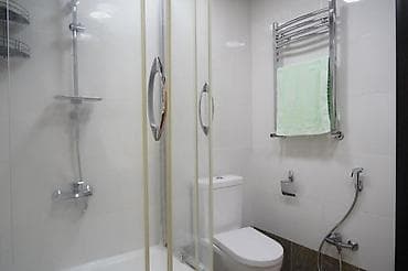 ev kirayesi: İcarəyə verilir 2 otaqlı yeni tikili 70 m², Şah İsmayıl Xətai m — 9