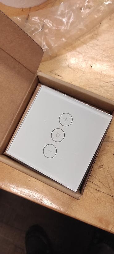 Vıkluçatellər: Wi‑Fi Dimmer Switch – ağıllı işıq tənzimləyicisi Xüsusiyyətlər: - — 3