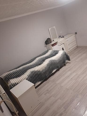 Квартиры: Evə otaq yoldaşı xanım axdarılır 170 azn isdeyen əlaqe saxlasın ünvan — 5