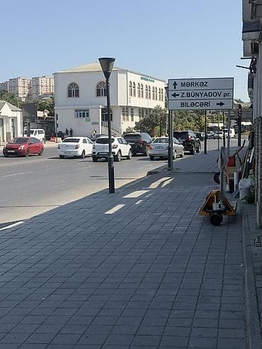 Bineqedi dord yolda hazir temirli şuşe vitrinli obyekt icareye — 3