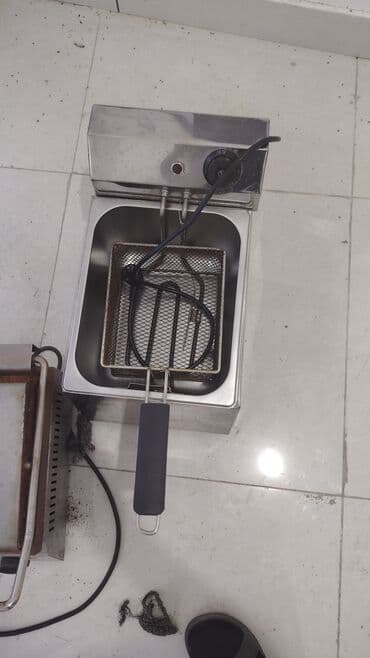 iphone 11 qiymeti 2 ci el: Mətbəx üçün elektrikli fritöz - Material: paslanmayan polad gövdə və — 1