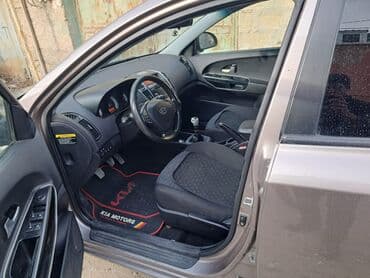 kia morning: Kia Ceed: 1.6 l | 2007 il Hetçbek — 2