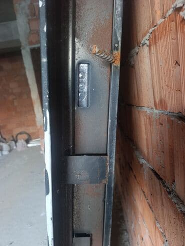 Хозтовары: Dəmir giriş qapısı – çərçivə ilə komplekt - Material: möhkəm metal — 5